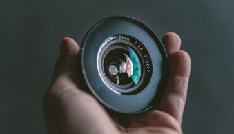 24mm vs 50mm: Which Focal Length Is Best?