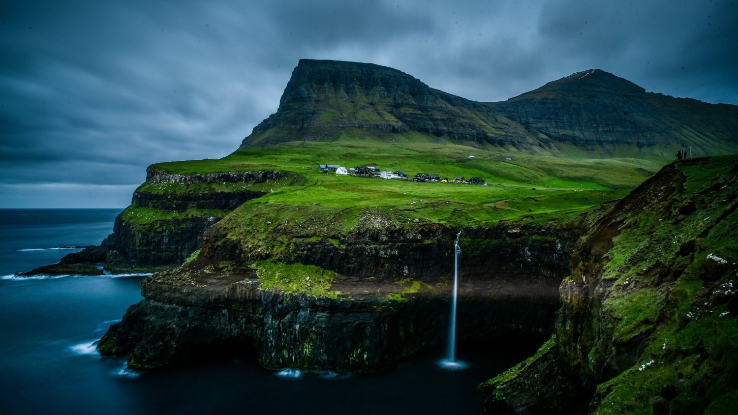 Low-light landscape photography